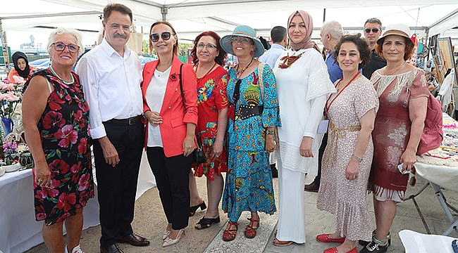 Emekçi Kadınlar Depremzede Vatandaşlar İçin Buluşuyor