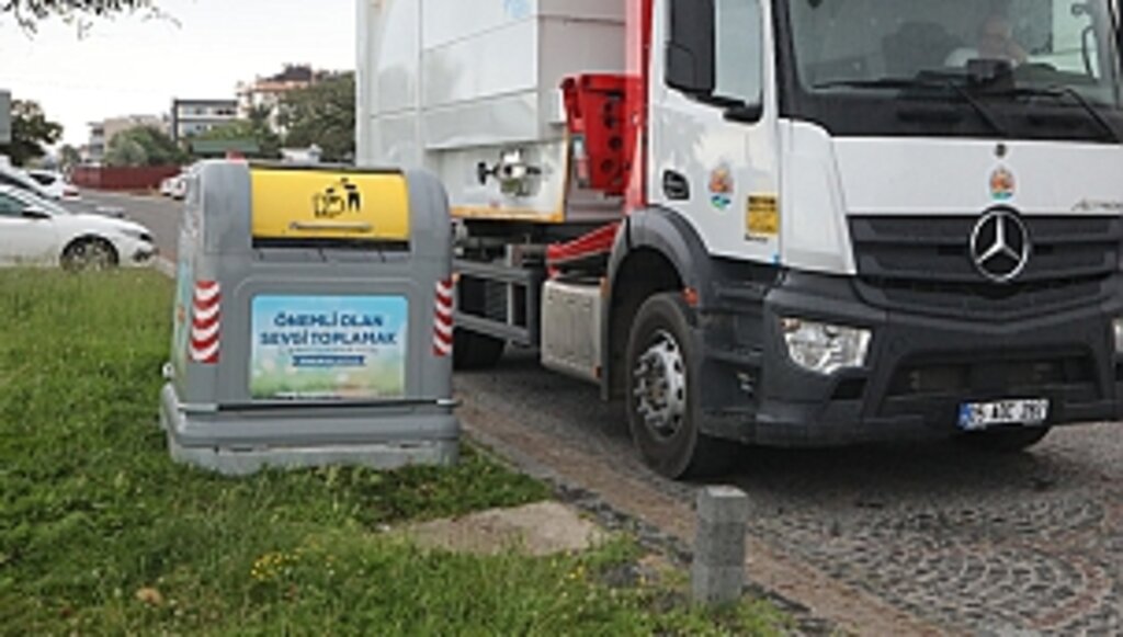 Atakum'a Çevre Dostu Konteynerler