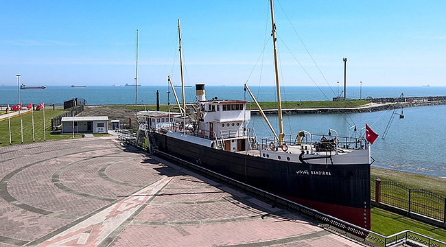 Bandırma Müze Gemisi'ni Her Yıl Binlerce Kişi Ziyaret Ediyor
