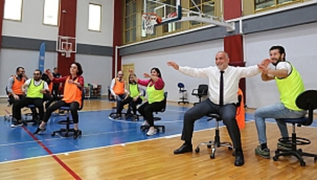 Başkan Sandıkçı Farkındalık İçin Sahaya Çıktı