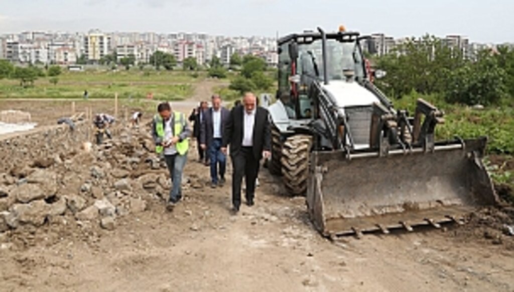 Başkan Sandıkçı Sahadan Ayrılmıyor