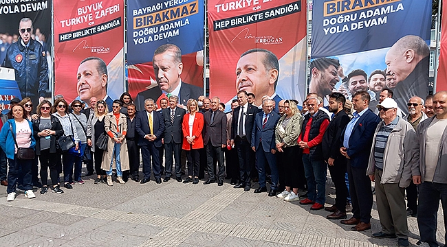 CHP'den Afiş İsyanı