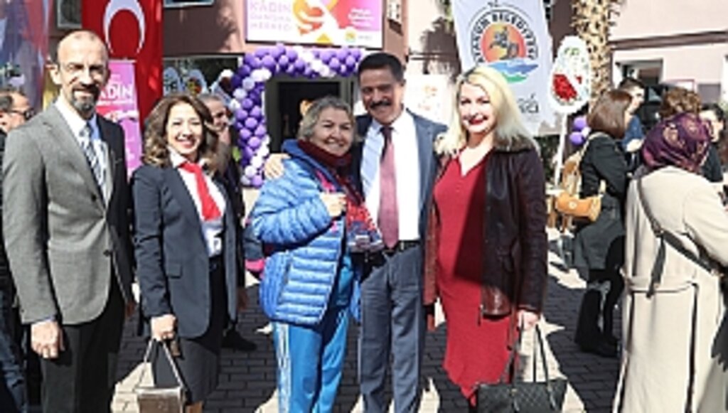 Depremzede Aileler İçin "Şehrimde Dört Hafta" Etkinliği