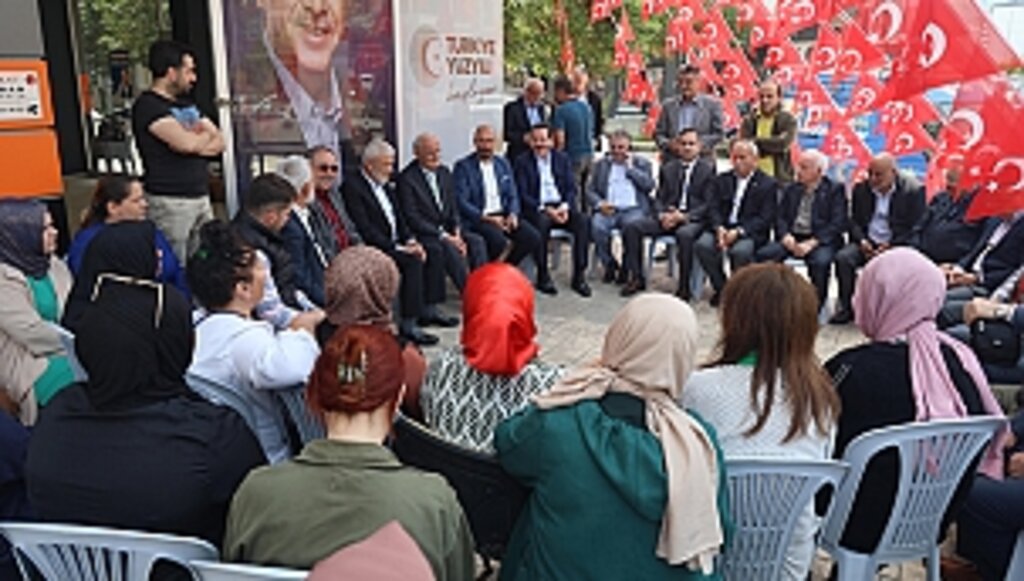 Geleceğe Işık Olmakta Kararlıyız