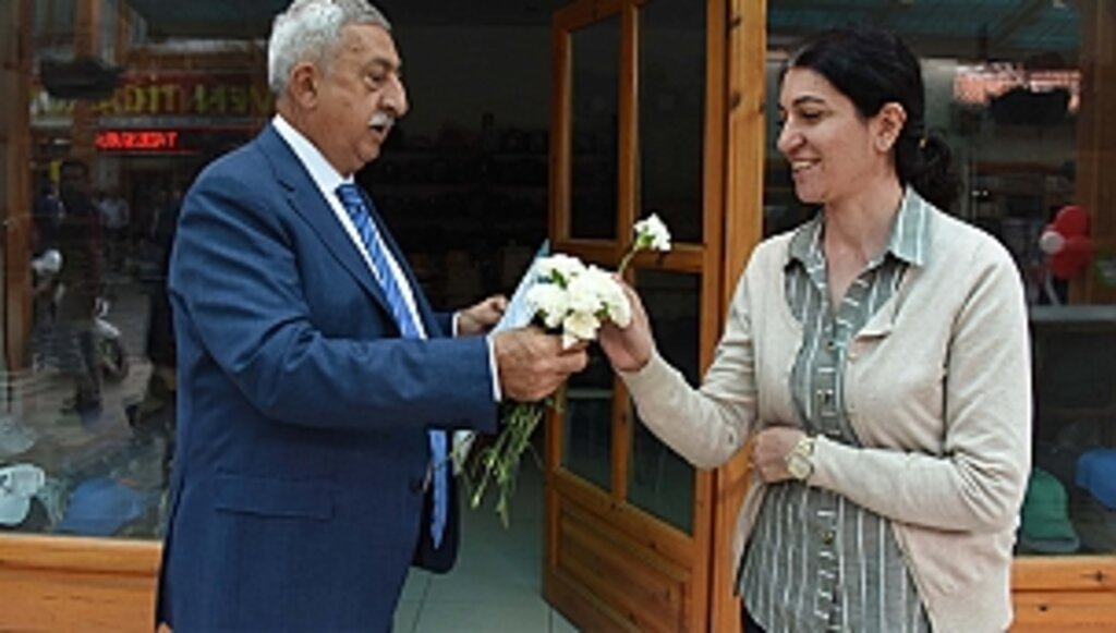 Hem Oy Kullanalım Hem Annelerimizi Sevindirelim