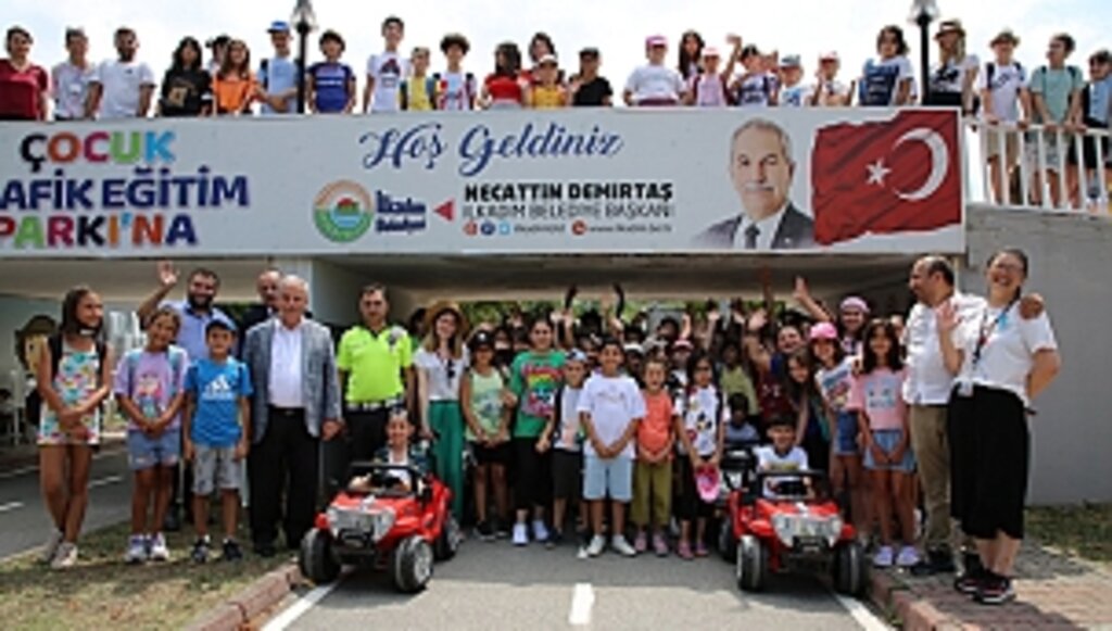 Trafik Eğitim Pisti 7 Gün Çocukların Hizmetinde