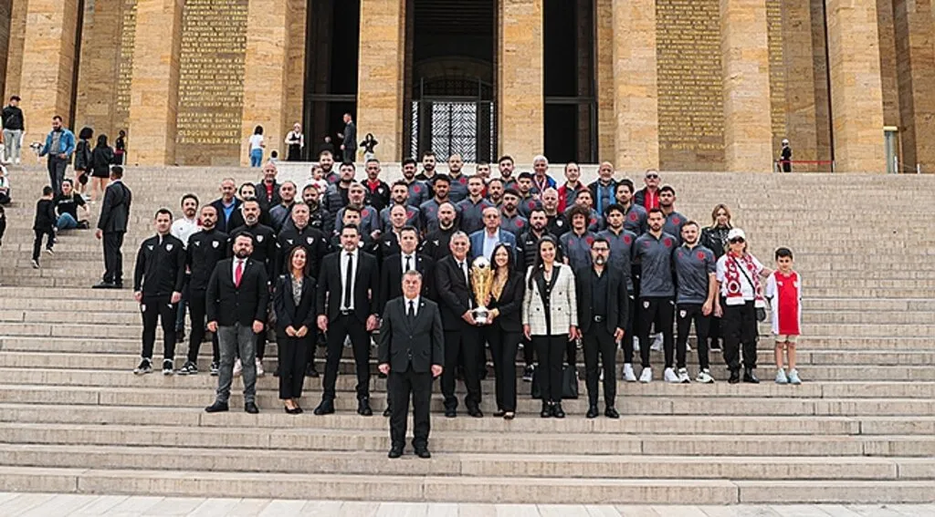 Yılport Samsunspor Kupası İle Ata’nın Huzurunda!... 