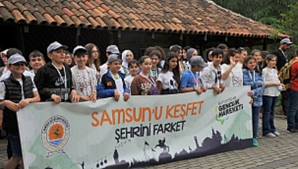 Afetzede gençler Samsun'u keşfetti