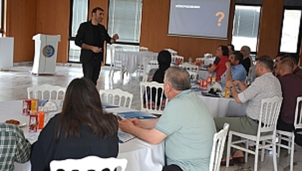 Bafra TSO Üyelerine "Nöropazarlama ve Yeni Nesil Pazarlama Trendleri" Anlatıldı
