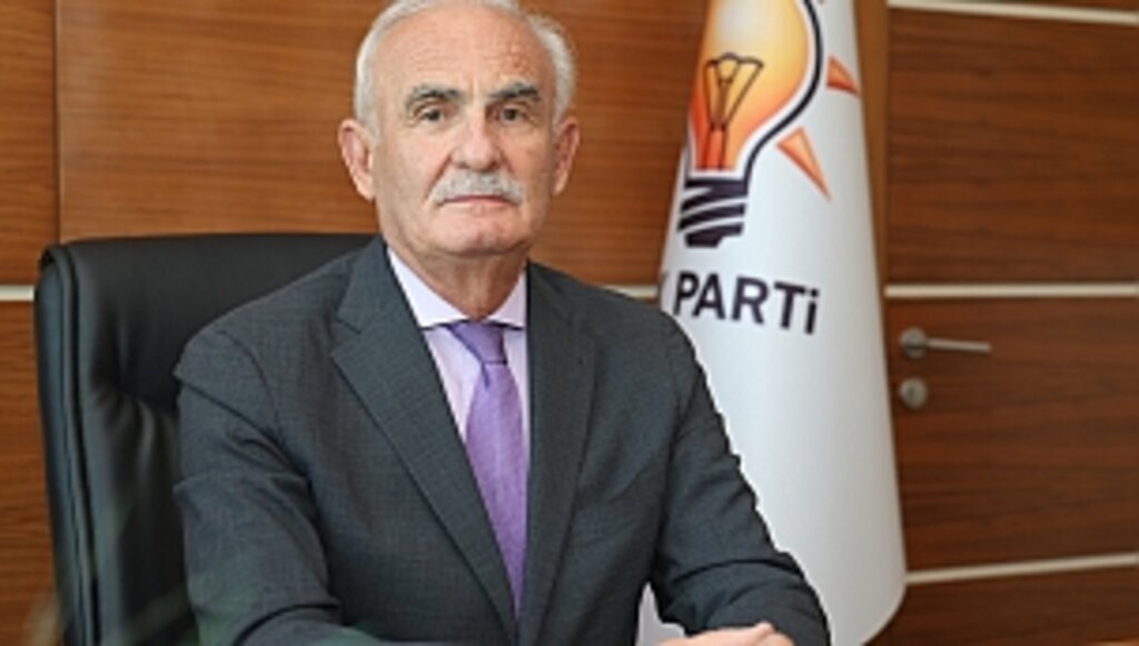 Bayramlar berekettir, umuttur, özlemdir