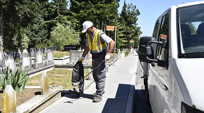 Büyükşehir'den mezarlıklarda titiz hazırlık