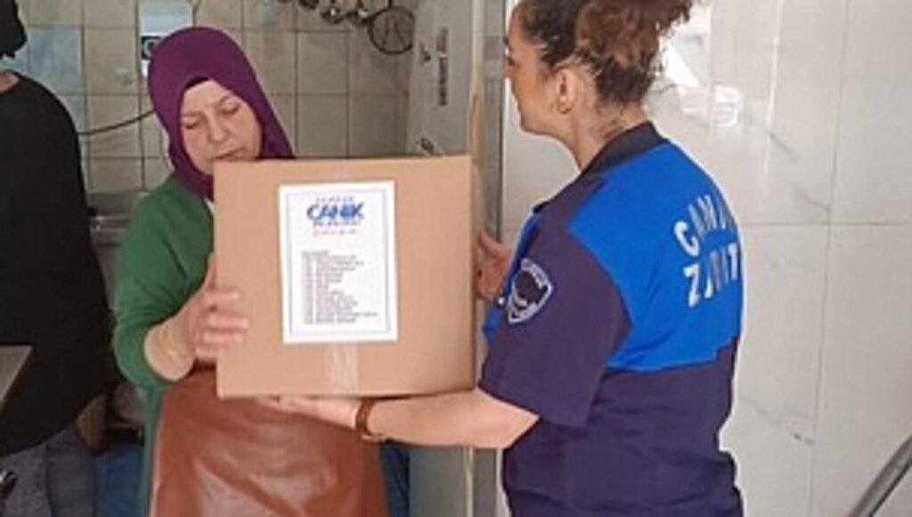 Canik Belediyesi'nden Selden Etkilenen Ailelere Hijyen Paketi Desteği