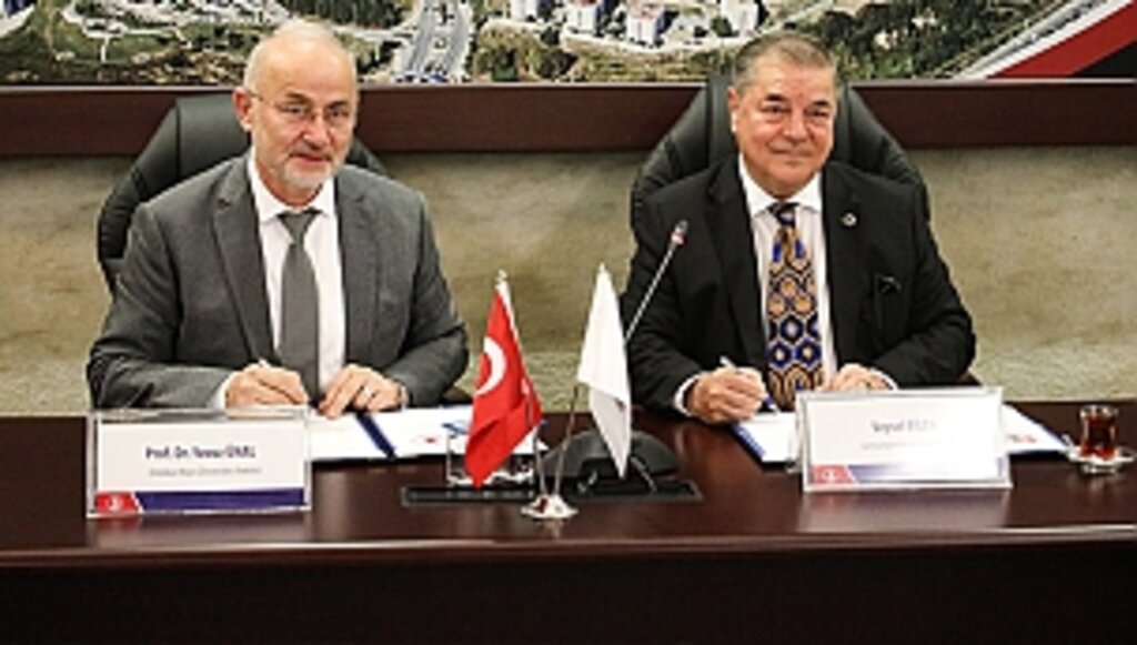 Samsunspor İle Omü Arasında İş Birliği Protokolü 