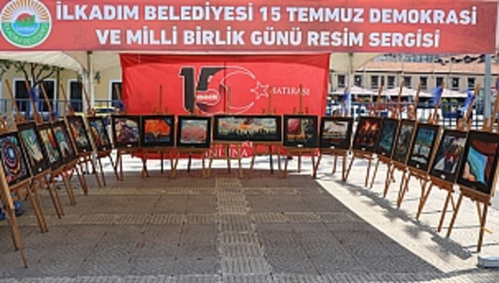 15 Temmuz Demokrasi ve Milli Birlik Günü Resim Sergisi'ne Yoğun İlgi 