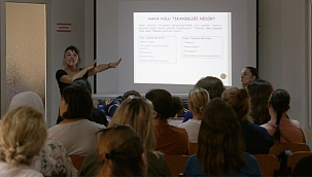 Atakum Belediyesi'nden Kadınlara İlk Yardım Eğitimi