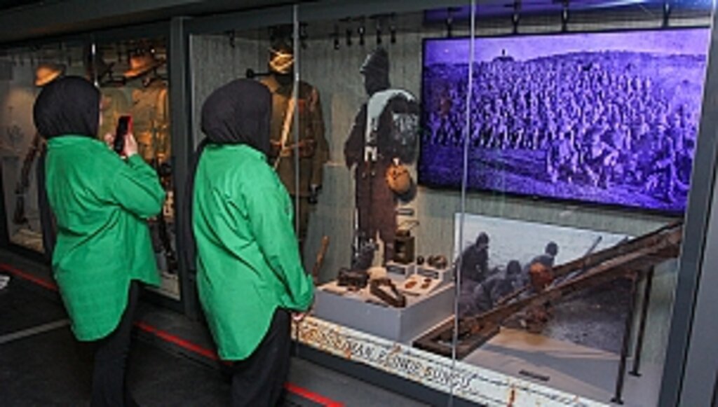 Canik'te Vatandaşlar Tarihi Anlara Şahitlik Etti