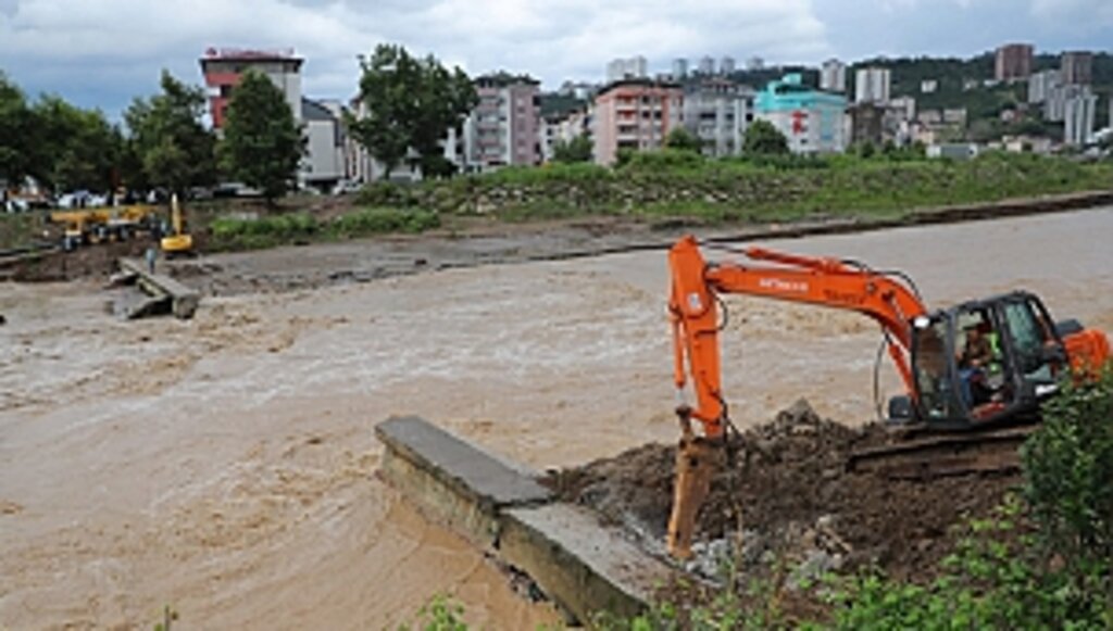 Fatsa'da, Sel Sonrası Oluşan Tahribat Hızlı Bir Şekilde Onarılıyor
