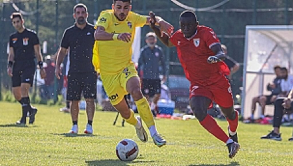 Hazırlık Maçında Eyüpspor'u 3-1'lik Skorla Geçti