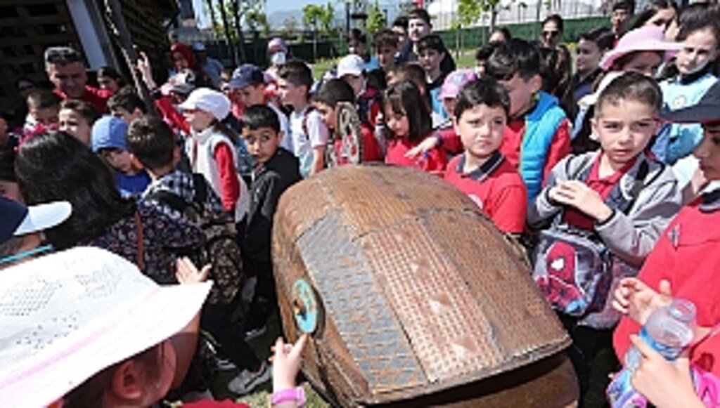 Ödüllü Sıfır Atık Köyü Çocukları Ağırlamaya Devam Ediyor