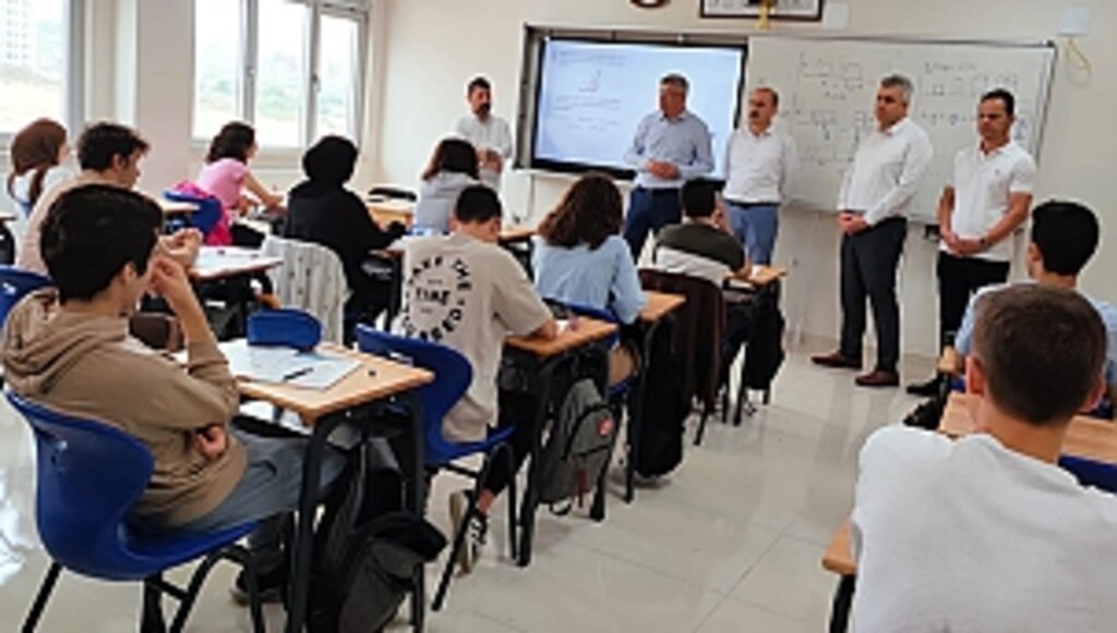 Samsun'da Öğrenciler DYK Yaz Okullarıyla Destekleniyor