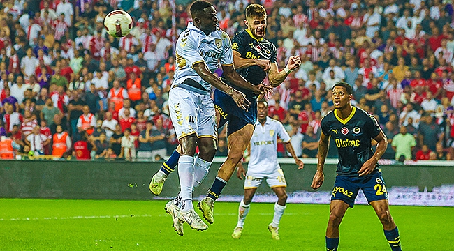 Samsunspor Evinde Fenerbahçe'ye 2-0 Kaybetti!