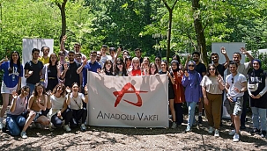 Anadolu Vakfı'nın Burs Programına Başvurular 30 Eylül'de Sona Eriyor