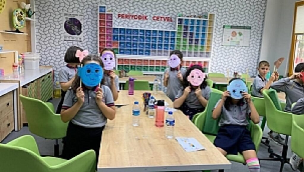 SAMSUN' DA ÖĞRENCİLER BİLİMLE BULUŞUYOR 