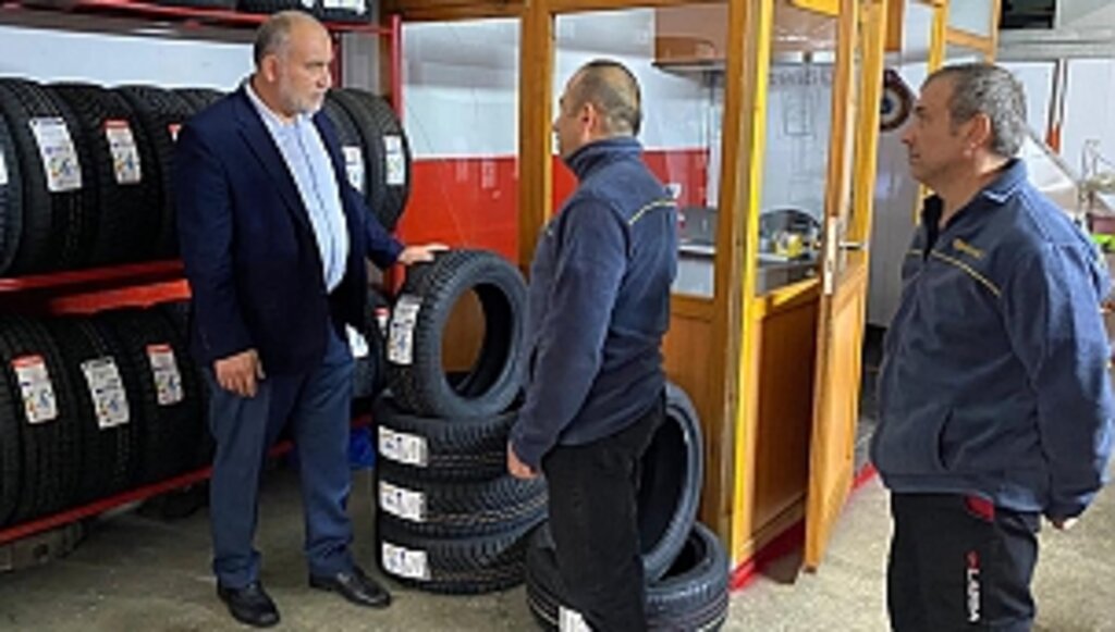 Başkan Sandıkçı Esnafları Ziyaret Etti