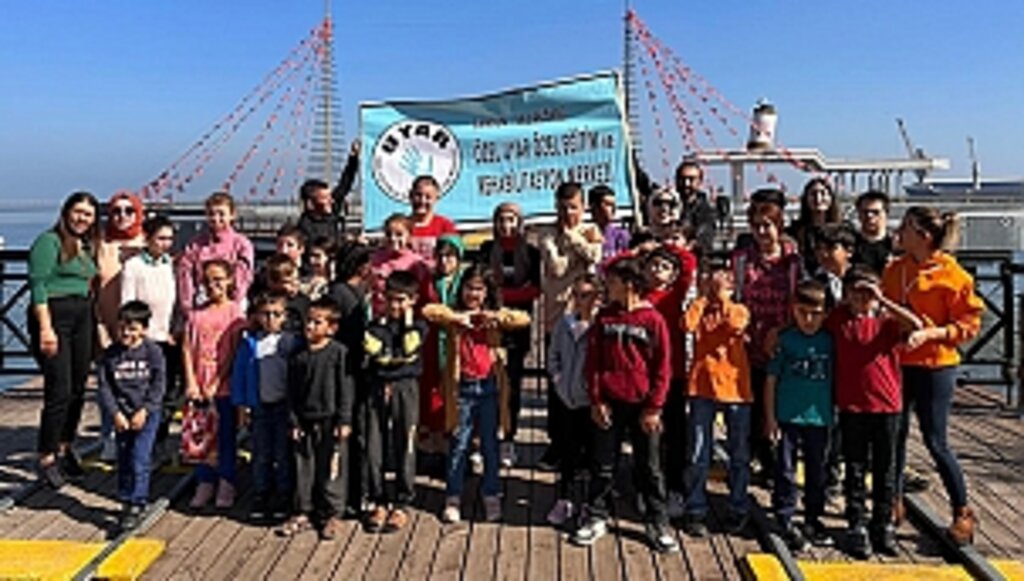 Büyükşehir'den Özel Öğrencilere Şehir Turu