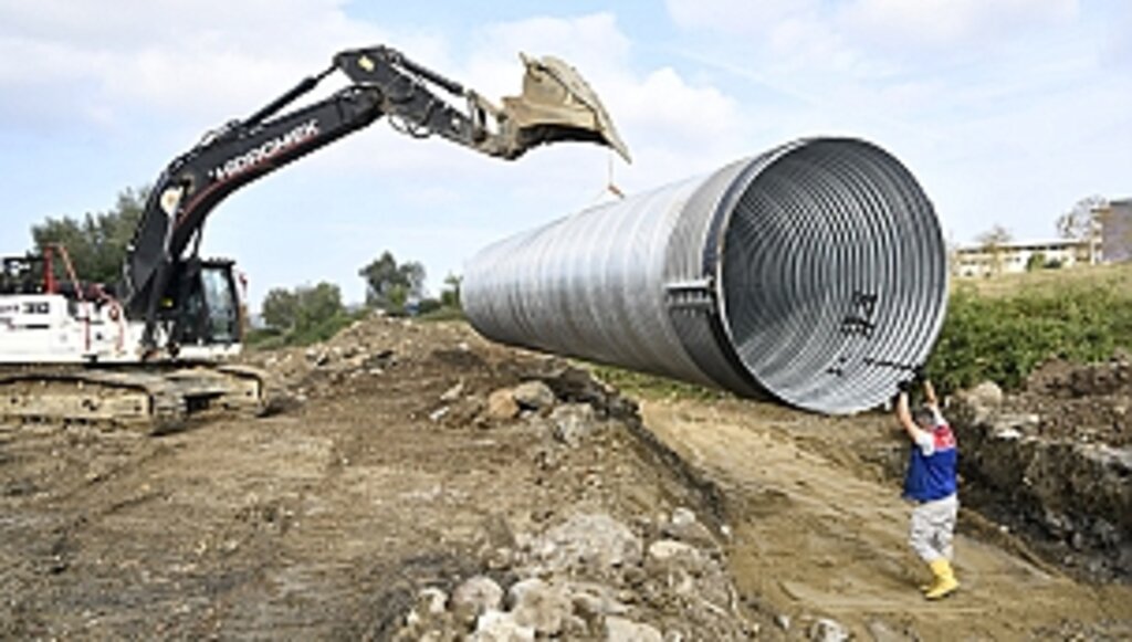 Büyükşehir Yerin Altını İlmek İlmek İşliyor