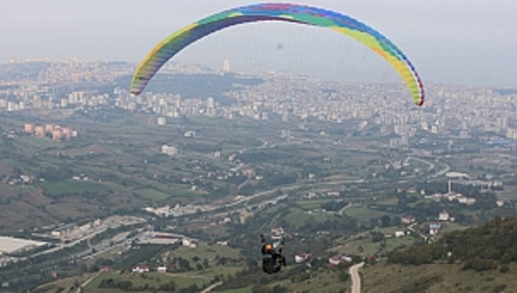 Canik Semalarında Nefesler Kesildi