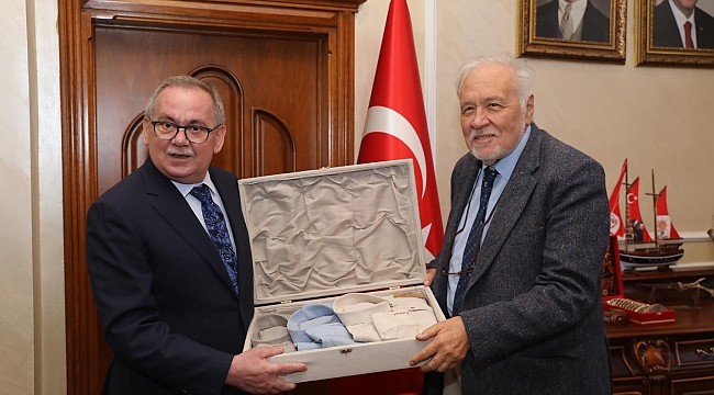 Prof. Dr. İlber Ortaylı'dan Başkan Demir'e ziyaret