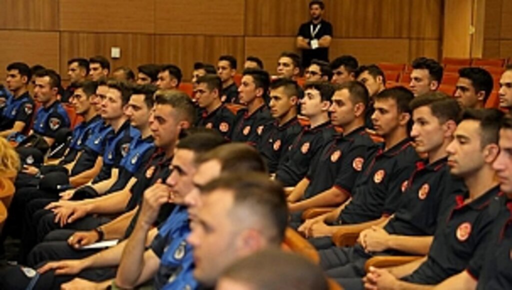 Yeni Göreve Başlayan Personele Hizmet İçi Eğitim