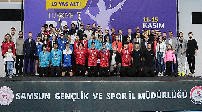 19 Yaş Altı Badminton Türkiye Şampiyonası Sona Erdi