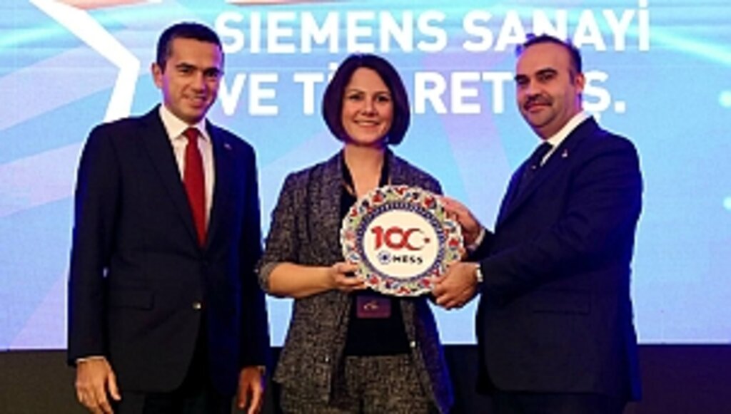 Bakan Kacır'dan Büyüme Trendi İçin Yüksek Teknoloji Vurgusu