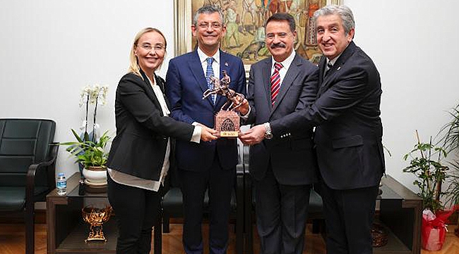 Başkan Deveci'den CHP Lideri Özel'e Ziyaret