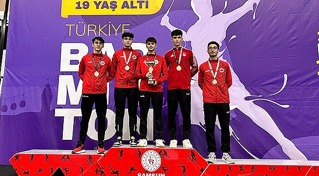 Büyükşehir'in Badminton Takımı Türkiye Şampiyonu 