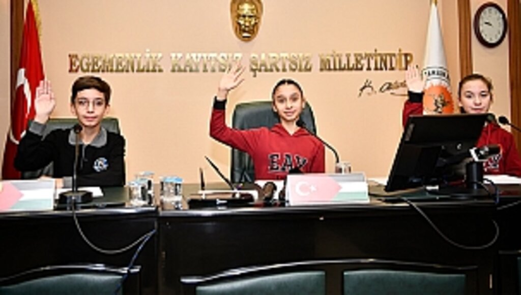 'Çocuk Meclisi'nden Dünya Liderlerine Açık Mektup 