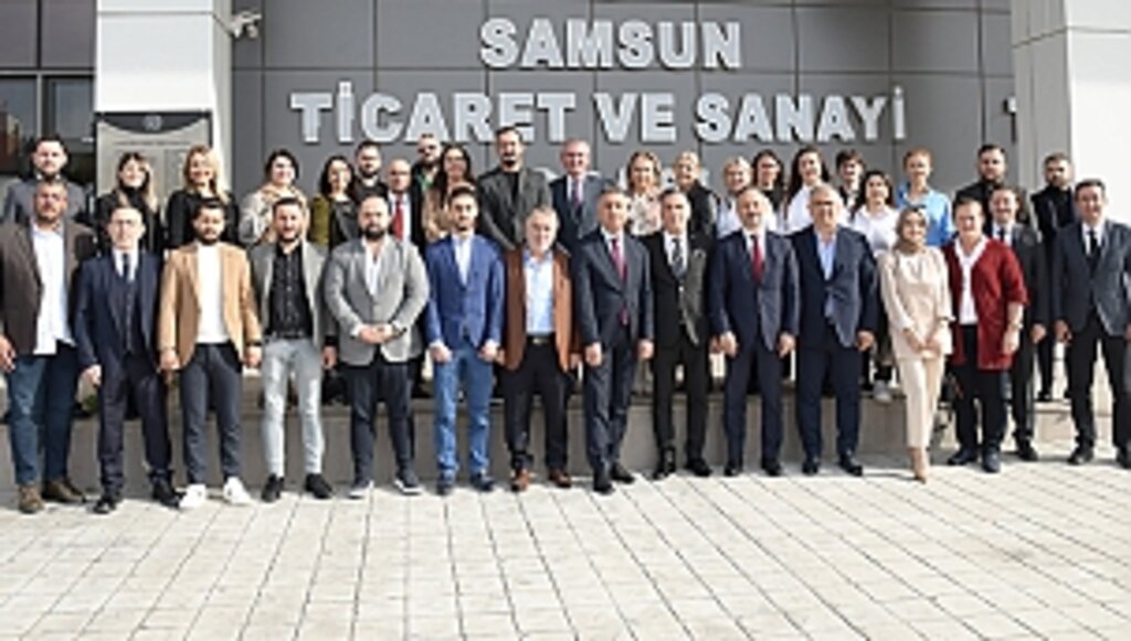 Herkes Taşın Altına Elini Koymalı