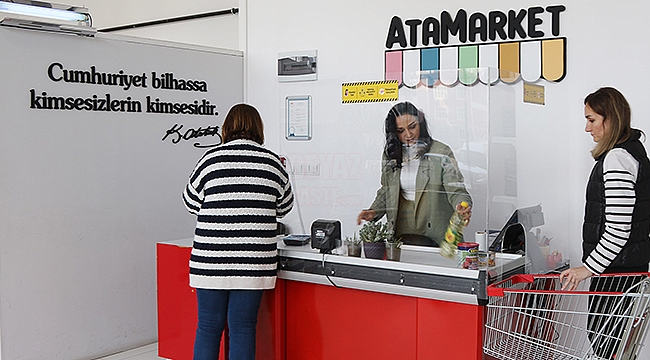 Karadeniz'in ilki AtaMarket Gıda Bankası'nda Dayanışma Sürüyor