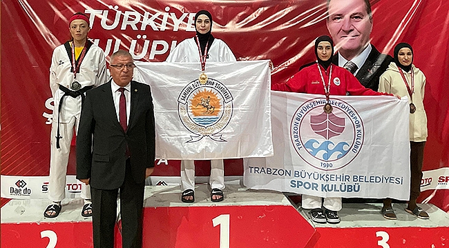 Büyükşehir Taekwondo Kız Takımı Türkiye Üçüncüsü