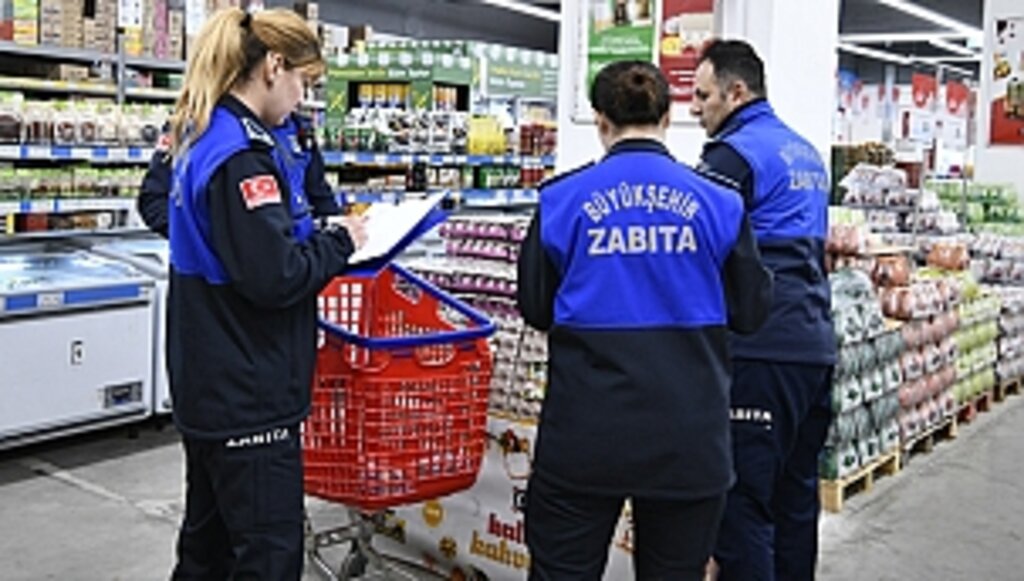 Büyükşehir Zabıtadan Sıkı Denetim