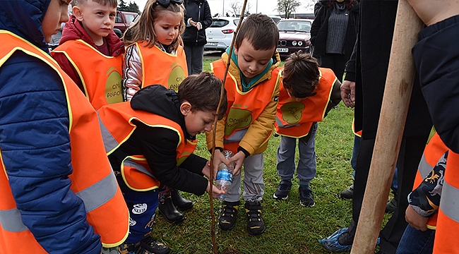 Minik Fidanlar Geleceğe Nefes Oldular