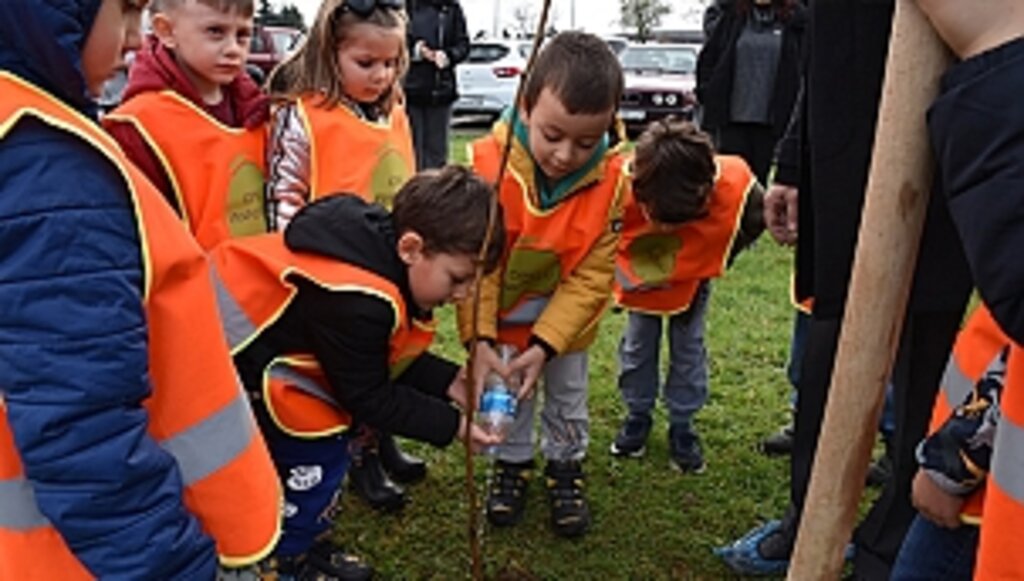 Minik Fidanlar Geleceğe Nefes Oldular