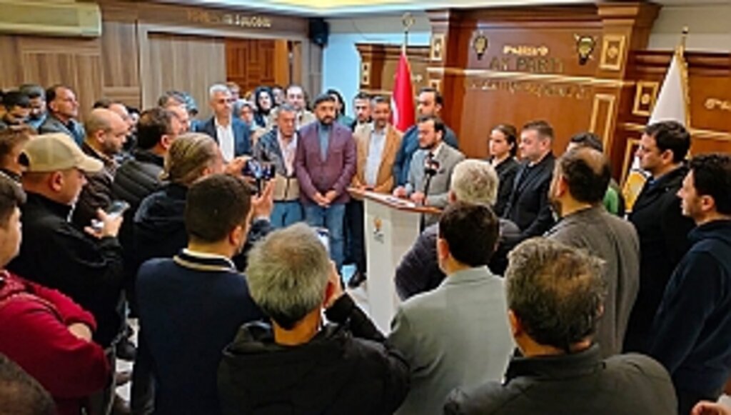 Mücahit Erbin Ak Parti İlçe Başkanlığından İstifa Etti