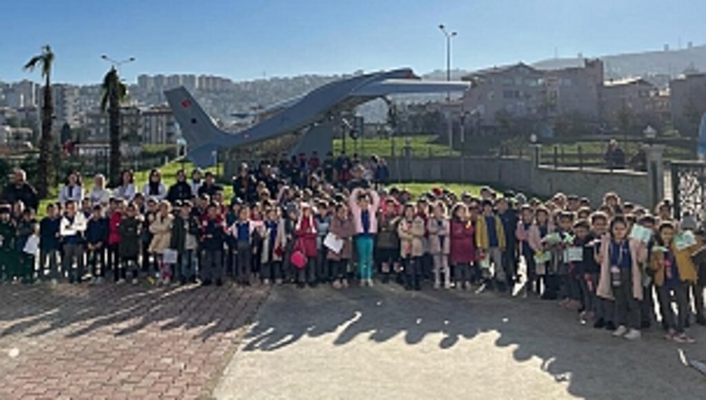 Öğrenciler Canik'te Akıncı TİHA'yla Buluşuyor