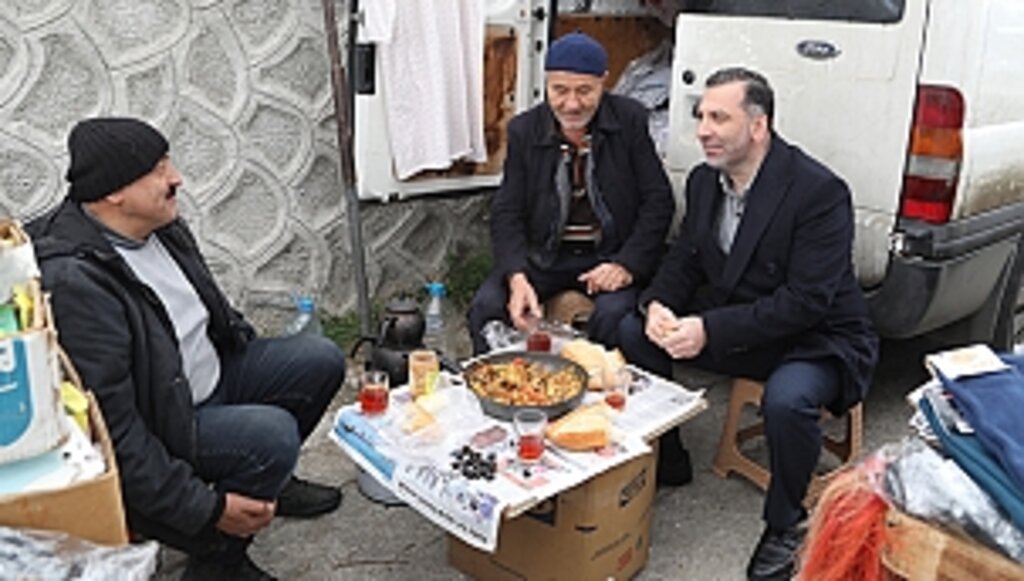 Pazar Esnafının Sarıcaoğlu Sevgisi