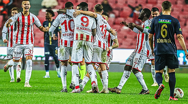 Samsunspor Paşa'ya Acımadı 4 - 2