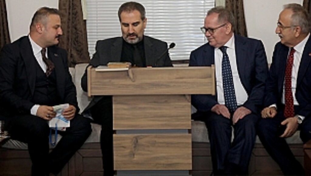 Türkiye Yüzyılında Sivil Toplum Örgütleri Konulu Programa Şen Konuk Oldu