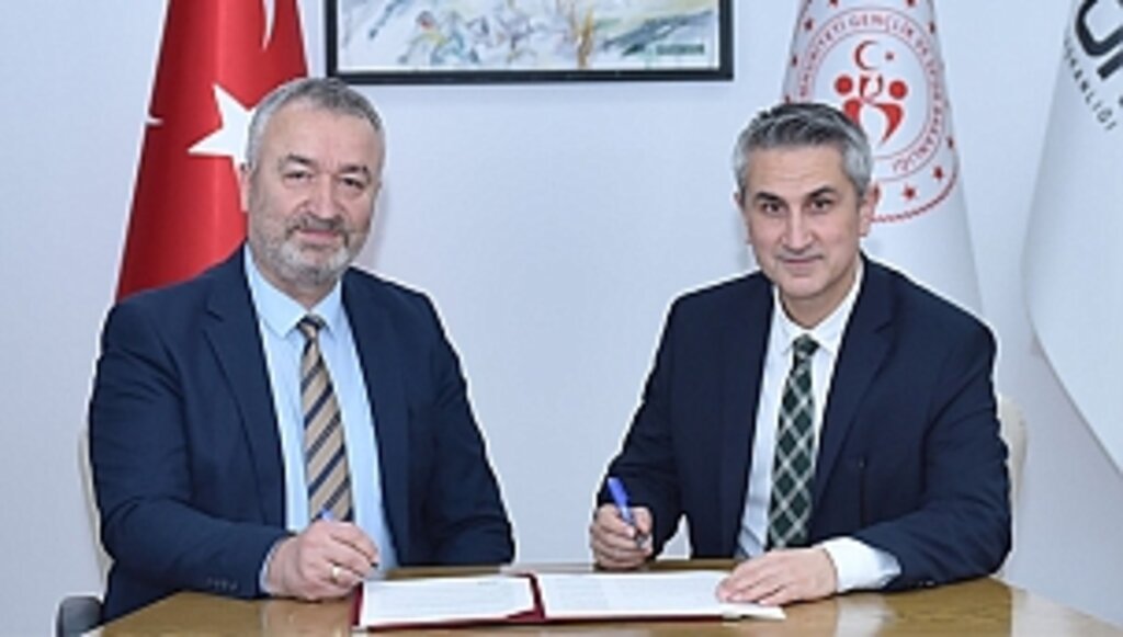 19 Mayıs İlçesinde Spor Yatırımları Devam Ediyor.